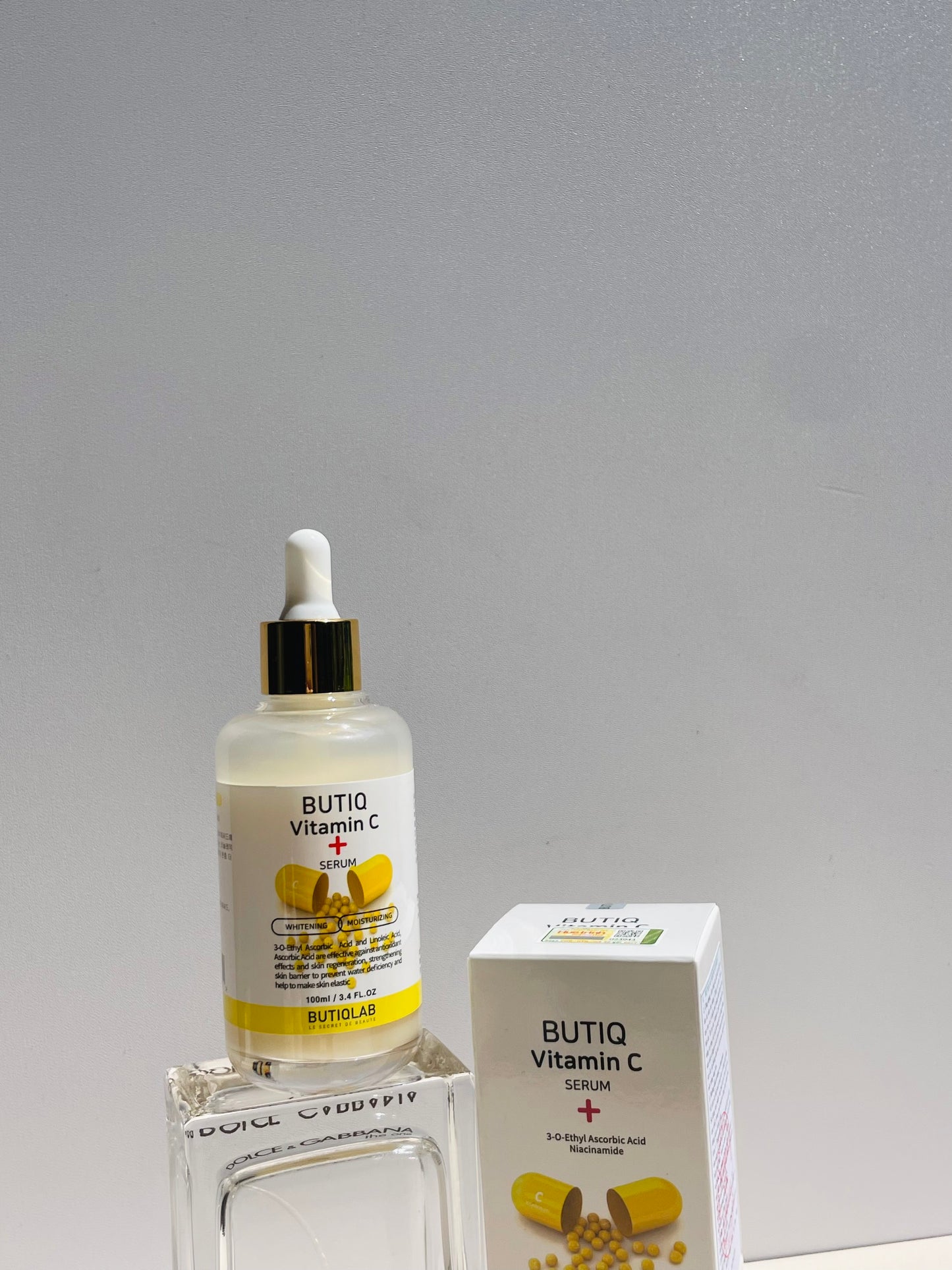 SERUM VitaminC ButiQ dưỡng trắng da