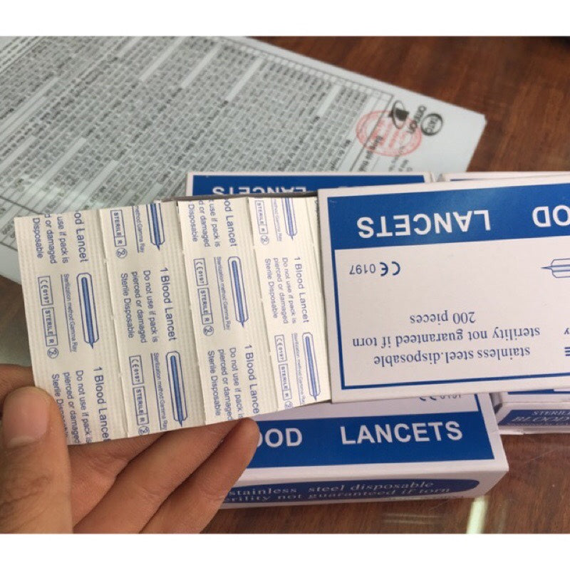 Kim Chích Mụn Blood Lancets Chống Gỉ Loại Tốt Hộp 200 cái